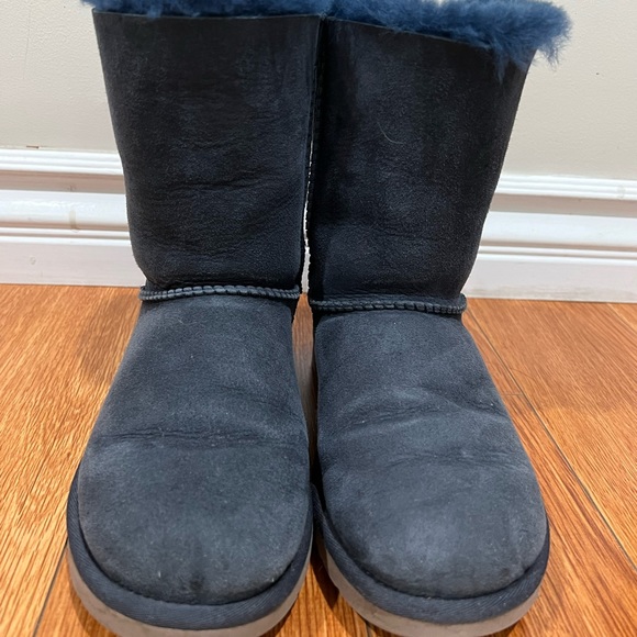 Womens uggs Bailey Bow - Picture 4 of 7